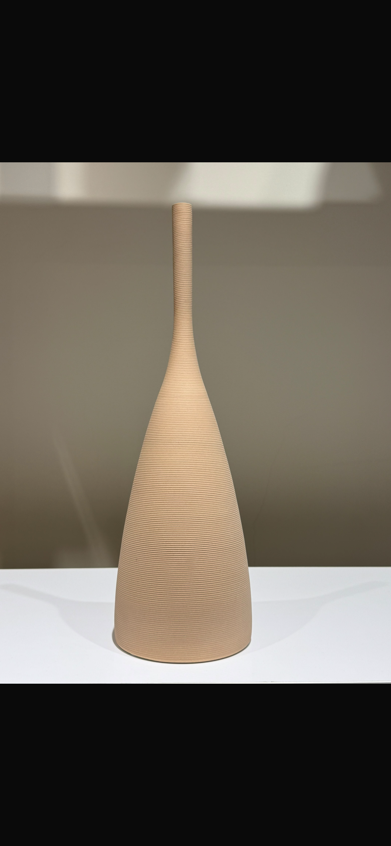 Pottery beige