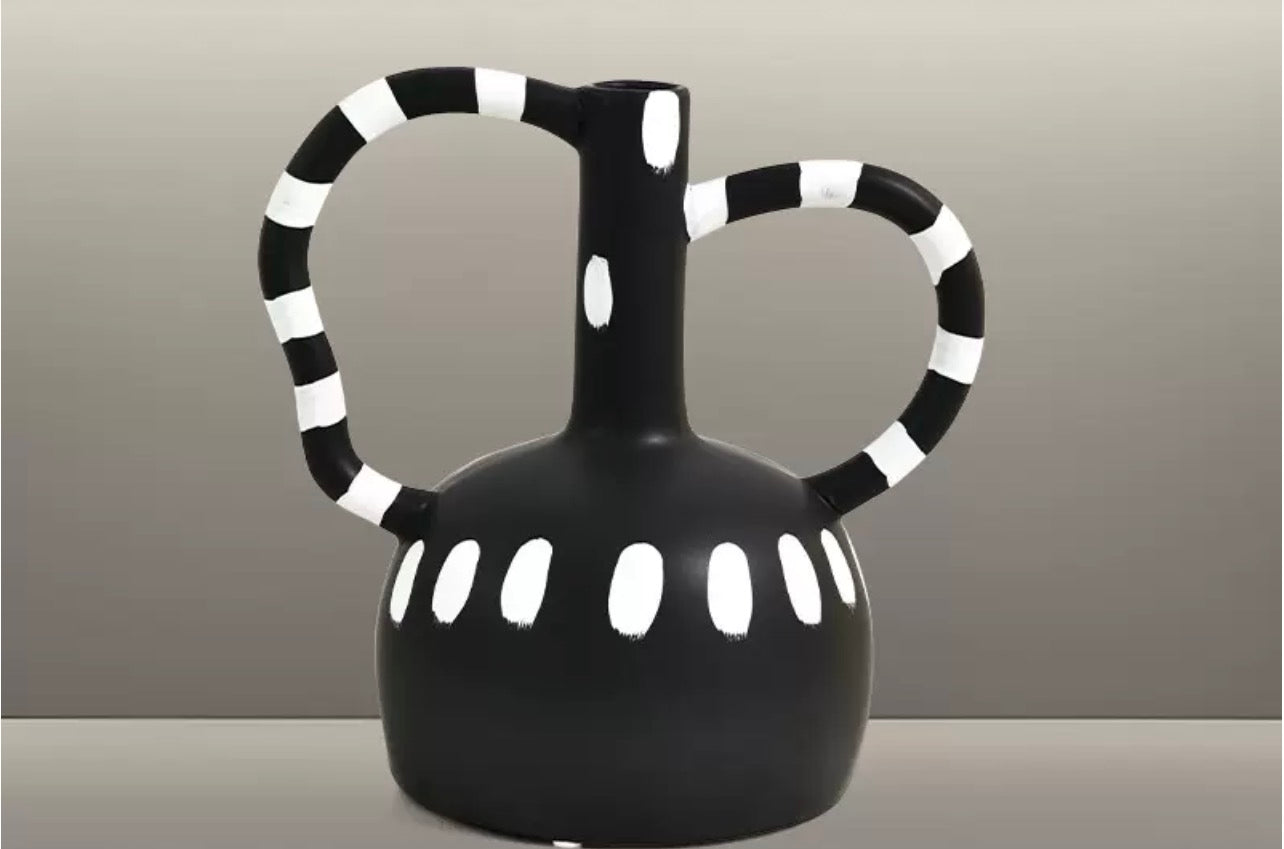 Retouching boho vase